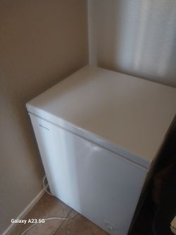 Deep freezer