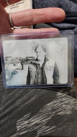 Topps AMC WALKING DEAD TRADING CARDS