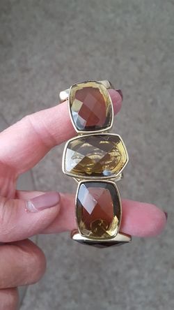 Ladies stretch bracelet