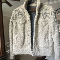 Lucky’s Women’s Jacket