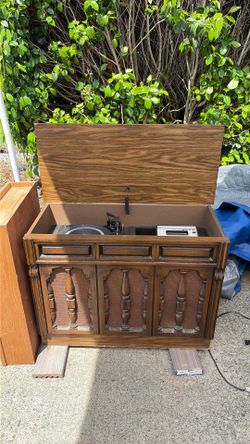 Magnavox console