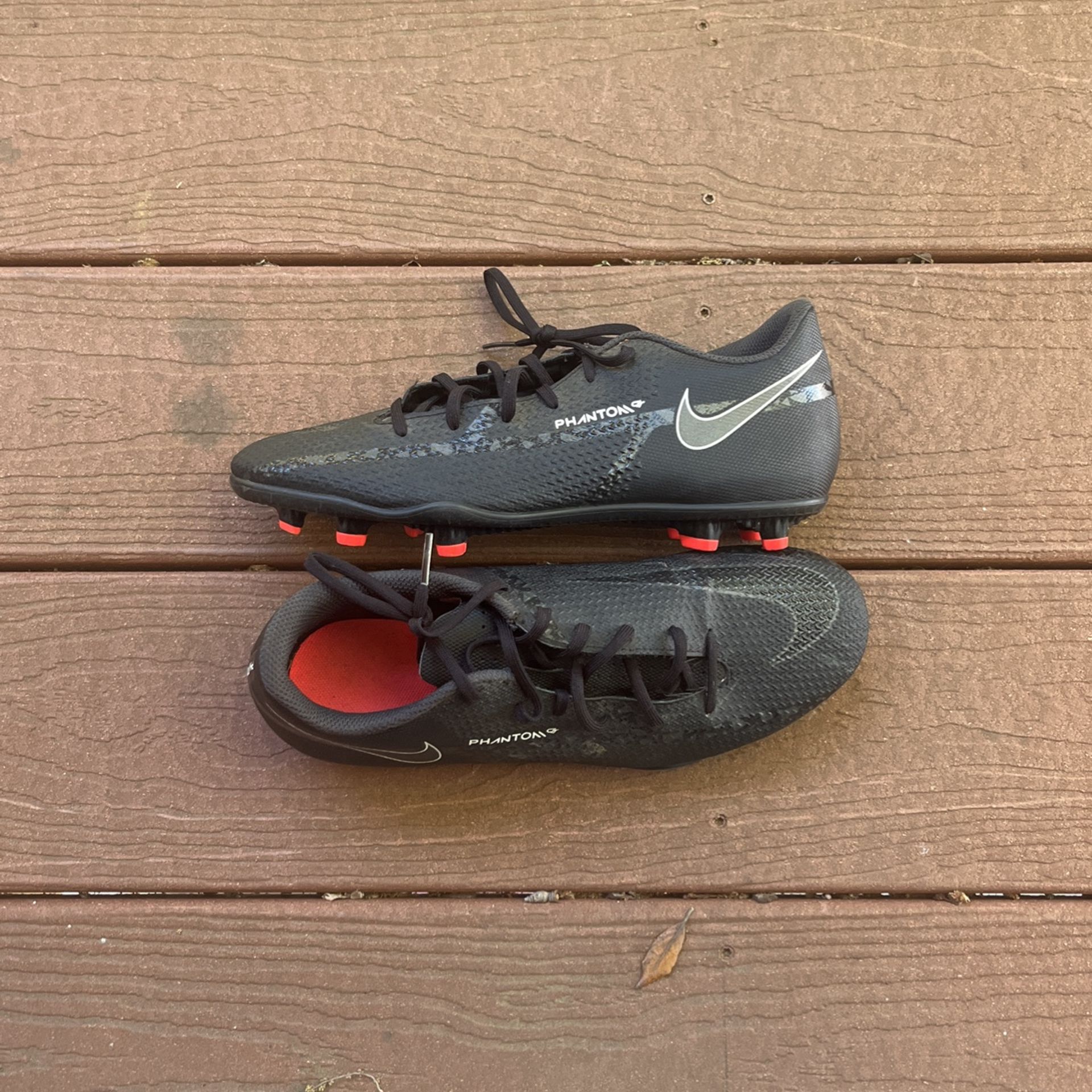 Women Soccer cleats