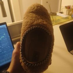 Uggs Tasman Like NEW WOMENS