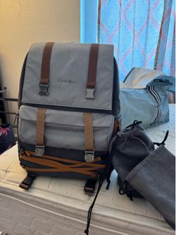 Cwatcun camera Backpack