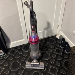 Dyson Animal Ball Multi Surface Self Propelled Vacum 