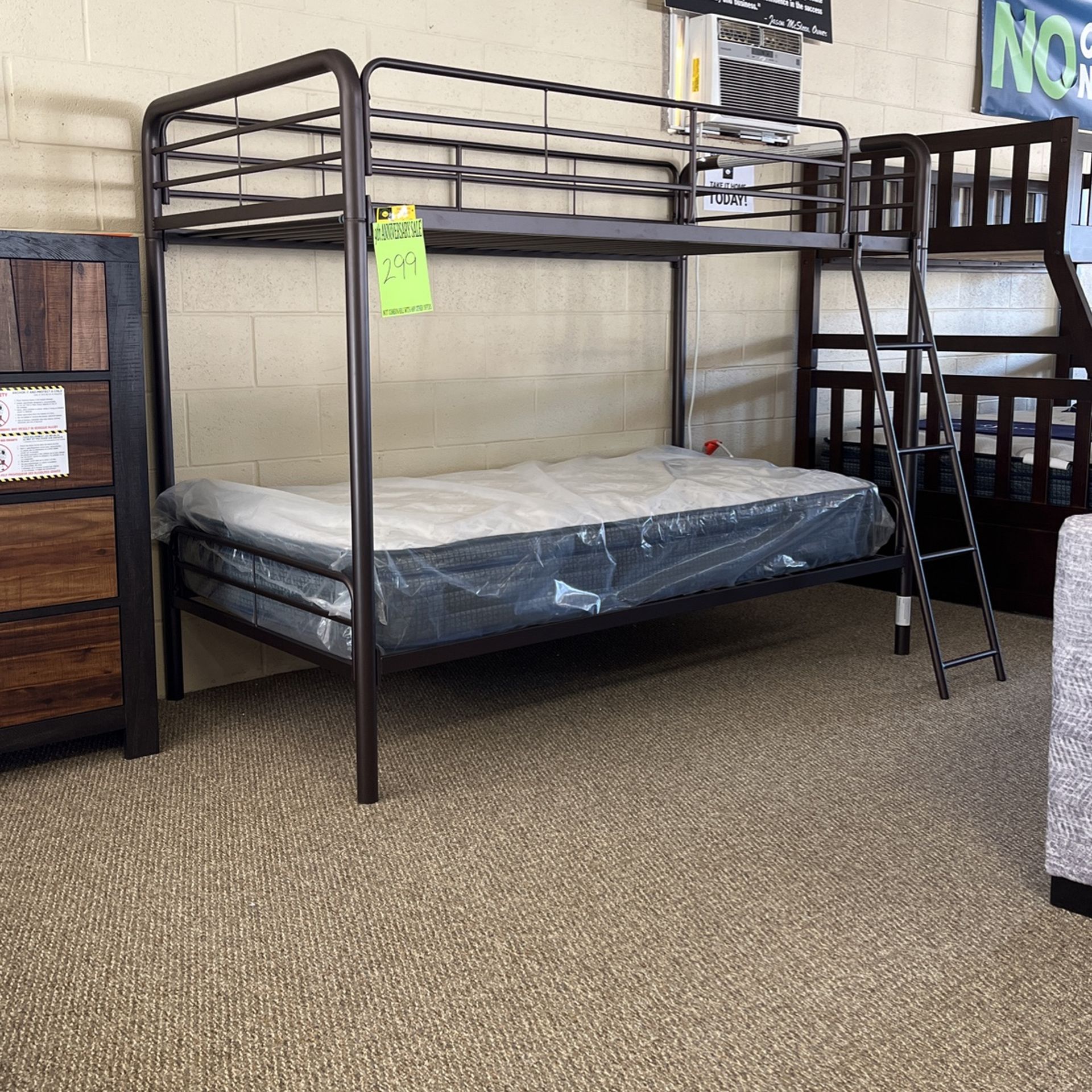 METAL BUNKBED = $299