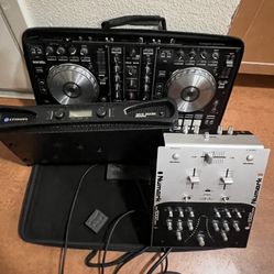 DJ EQUIPMENT USED GOOD CONDITION 