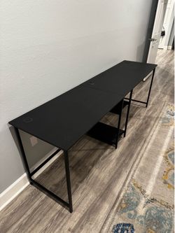 Mainstay desk barely used