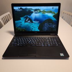 DELL Latitude 5580 laptop 15.6-inch 
Intel cire i5 7200 2.50Ghz 7th Gen 
12 GB RAM 
120GB SSD 
Windows 11 pro, Microsoft Office installed.  Nothing wr