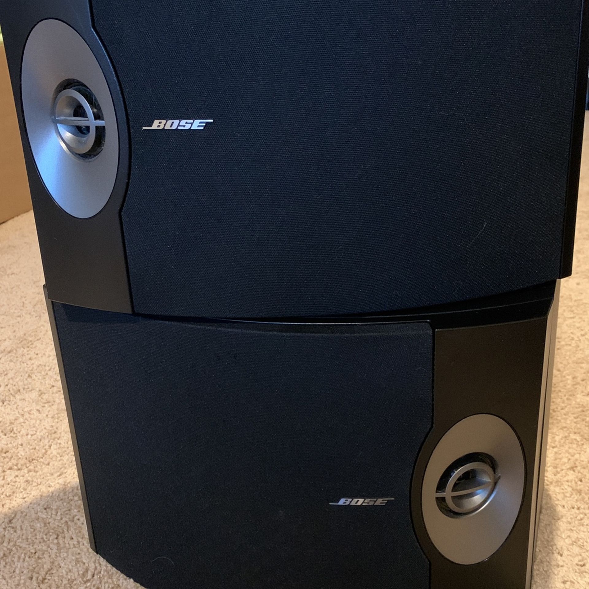 Bose 301 V Stereo Speaker Set