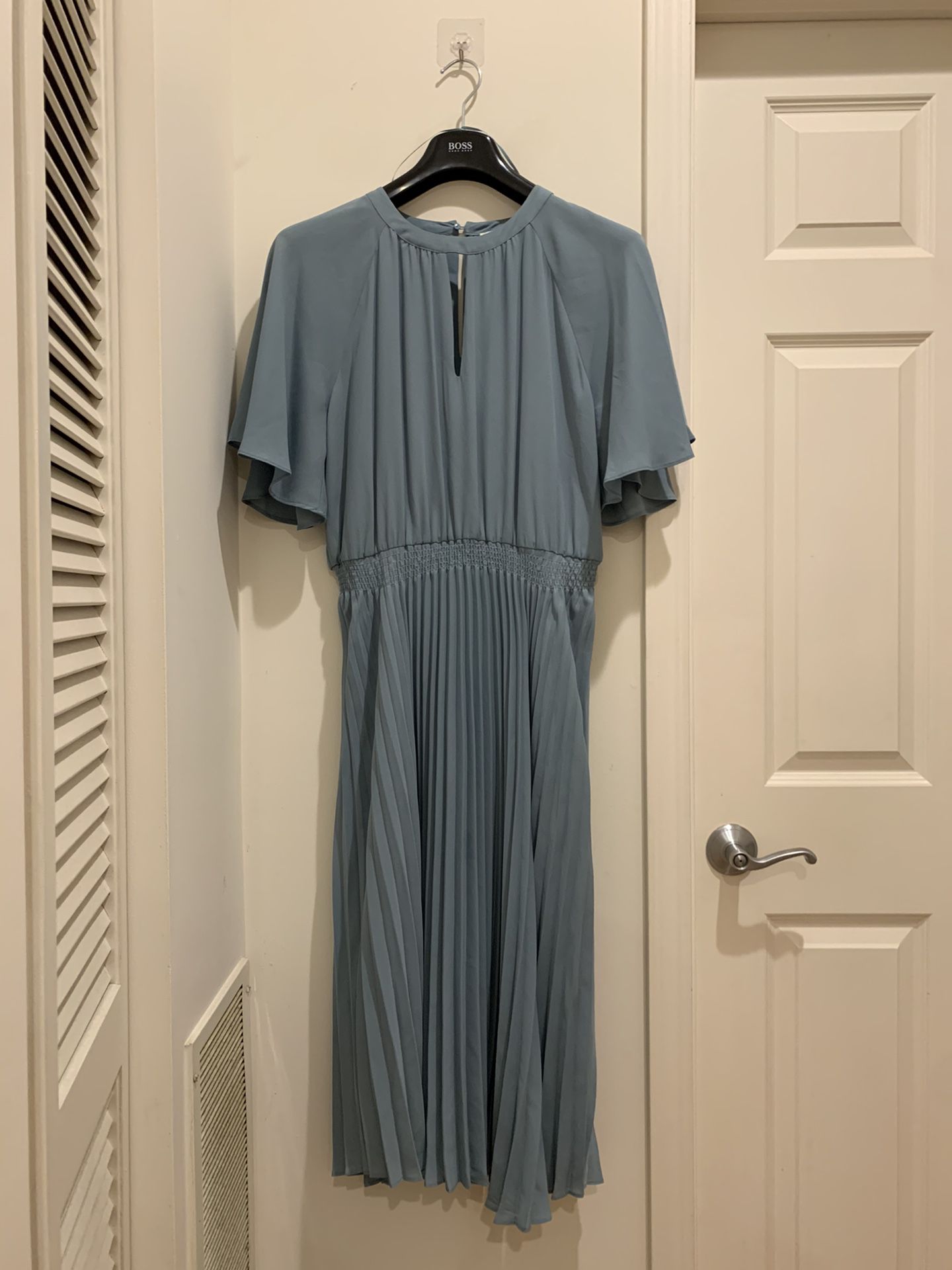 Size 8(medium) blue dress