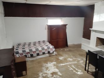 Room/cuarto
