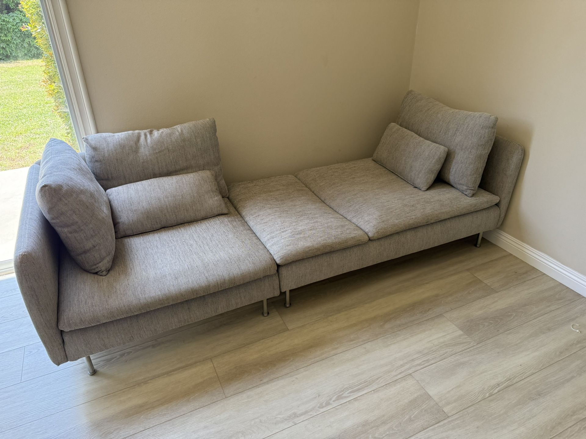 Sectional Sofa
