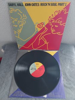 Hall and Oates vinyl record album