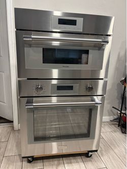 Thermidor 30 inch microwave in oven combo which is perfect and good condition for delivery to the garage 6months warranty