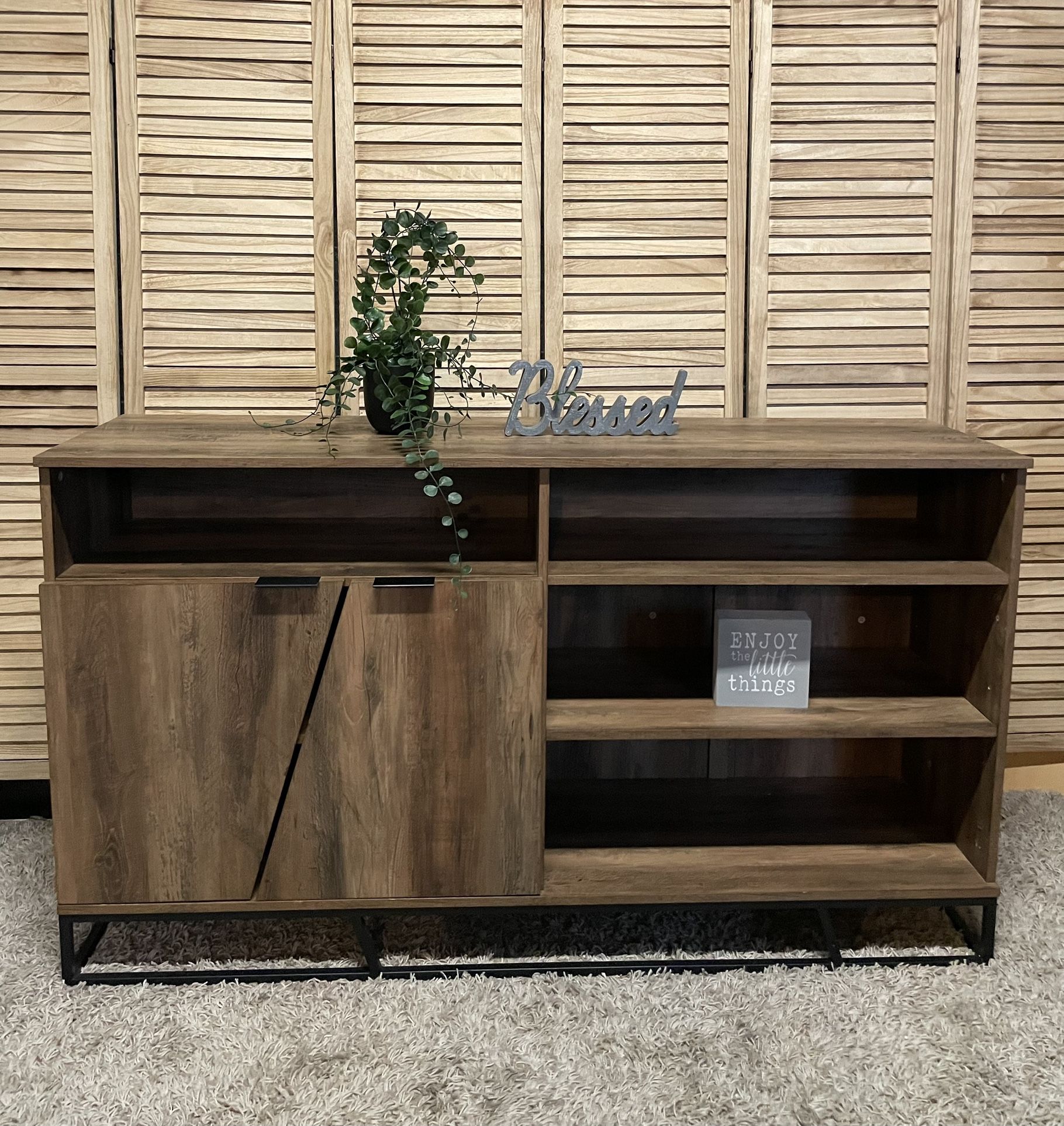 Sideboard/ TV Stand