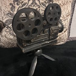 Skelton camera/video player with music  