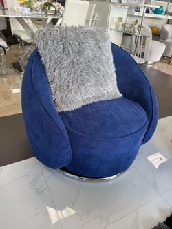 Offert Chaise Different Colors - New - Ask For Price