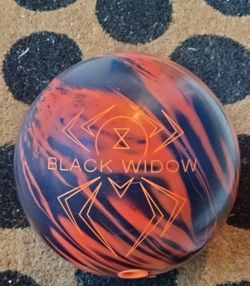 Hammer Black Widow 3.0 bowling ball