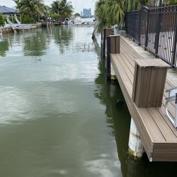 Boat dock slip