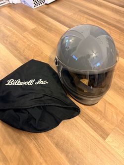 Bilt well Gringo S Helmet and dust bag like new