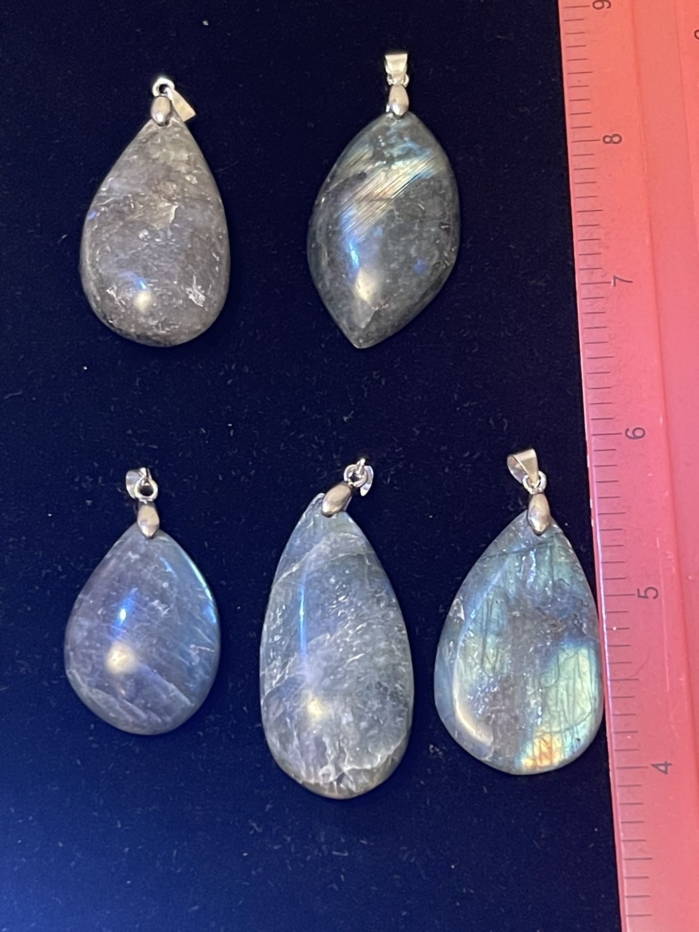 5 Gorgeous Labradorite Pendants With Purple & Yellow Flash