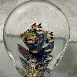Vintage Art Mid Century Glass Fish Aquarium Paperweight 