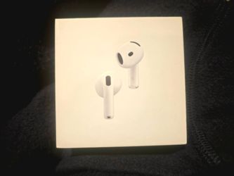 *sealed* Apple airpod 5's with wireless charging case