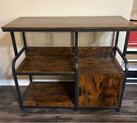 Table/Desk