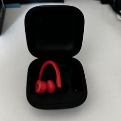 Powerbeats Pro Case And left Ear Piece