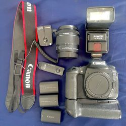 Canon EOS 90D Dslr Camera Bundle Kit With Lens