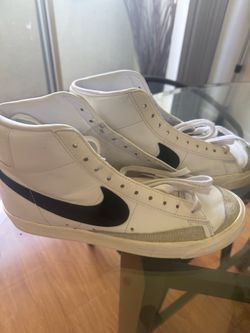 Nike Blazer Mid High-Top Sneakers size 9.5M