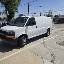 2020 Chevrolet Express 2500
