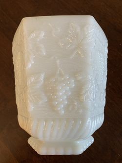 Vintage Anchor Hocking Milk Glass