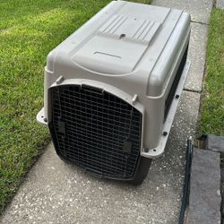 XL Dog kennel With Winter Cover