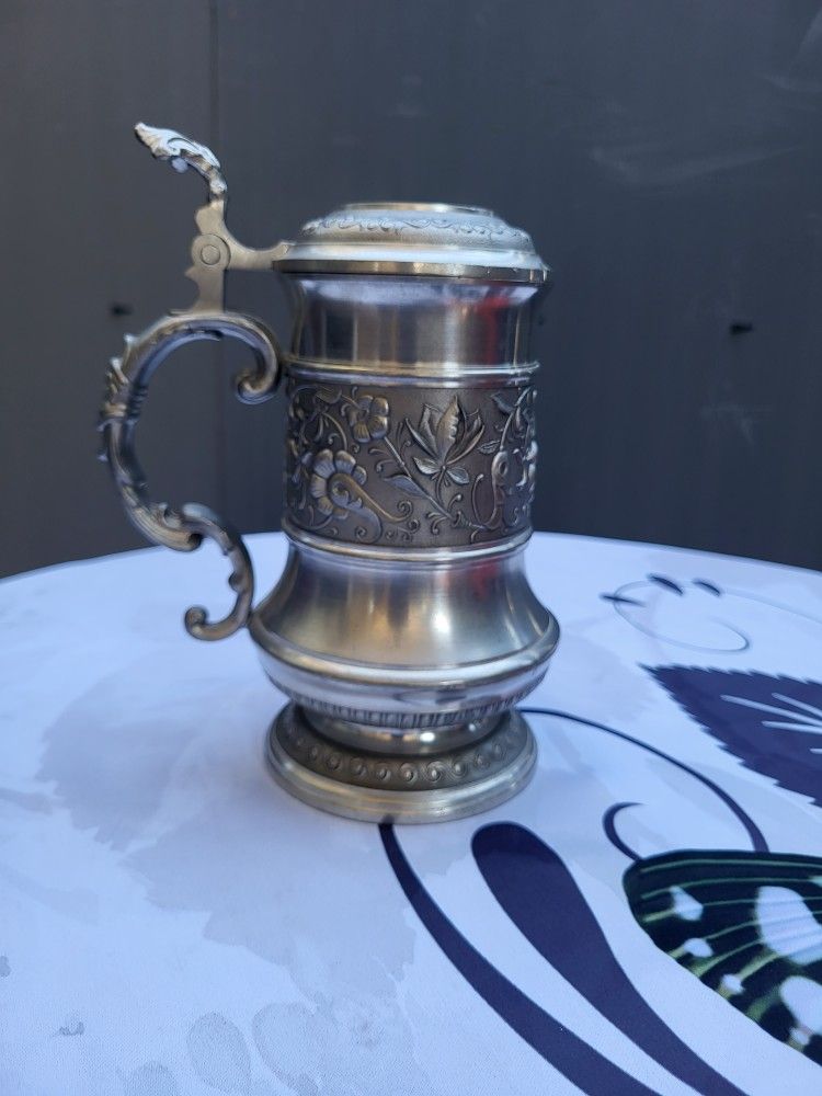 7 " Beautiful Desiged Vintage BMF Zinn 95% German Pewter Beer Stein - Made in Germany
