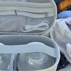 Mom cozy Breadt Pump Both $100 Obo