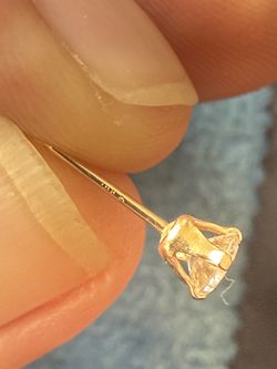 14k Stud Earrings. Cz