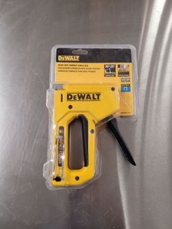 Dewalt Heavy-Duty Compact Staple Gun