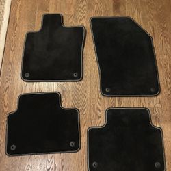 2021 Volvo S60 T8 OEM Carpet Floor Mats – Like New - $100 