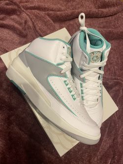 Air Jordan 2 Retro