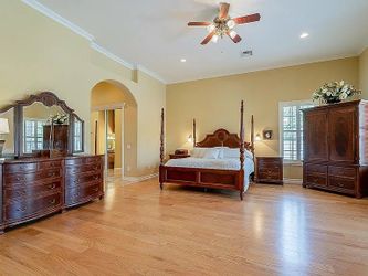 Master bedroom set 7 pieces