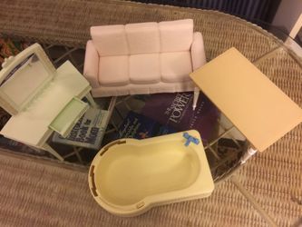 4 pieces doll house furniture. Sold