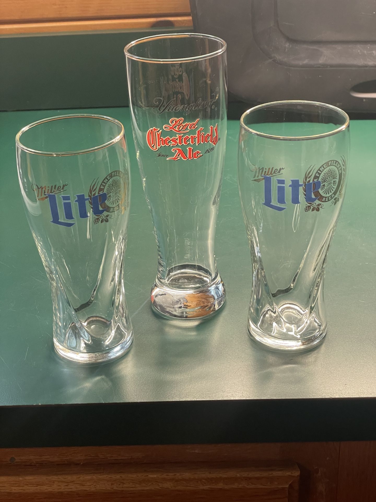 Pint Glasses/ 2- Miller Lite /1-Chesterfield Ale