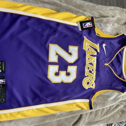 Lebron jersey 23