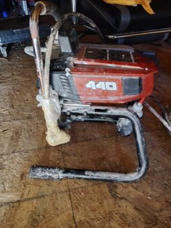 Titan 440 paint sprayer