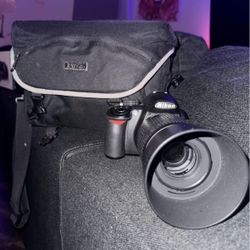 Nikon D3100 ( Camera )