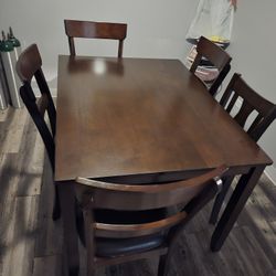 Dinning Table