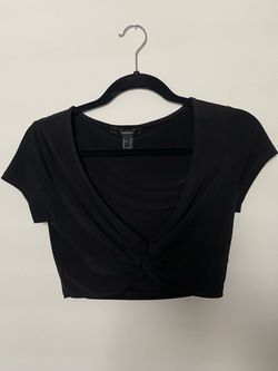 Forever 21 Black Twist-Front Crop Top Size Medium