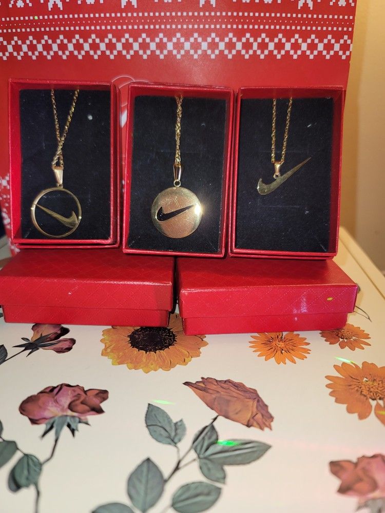 Cute Necklace For Women 